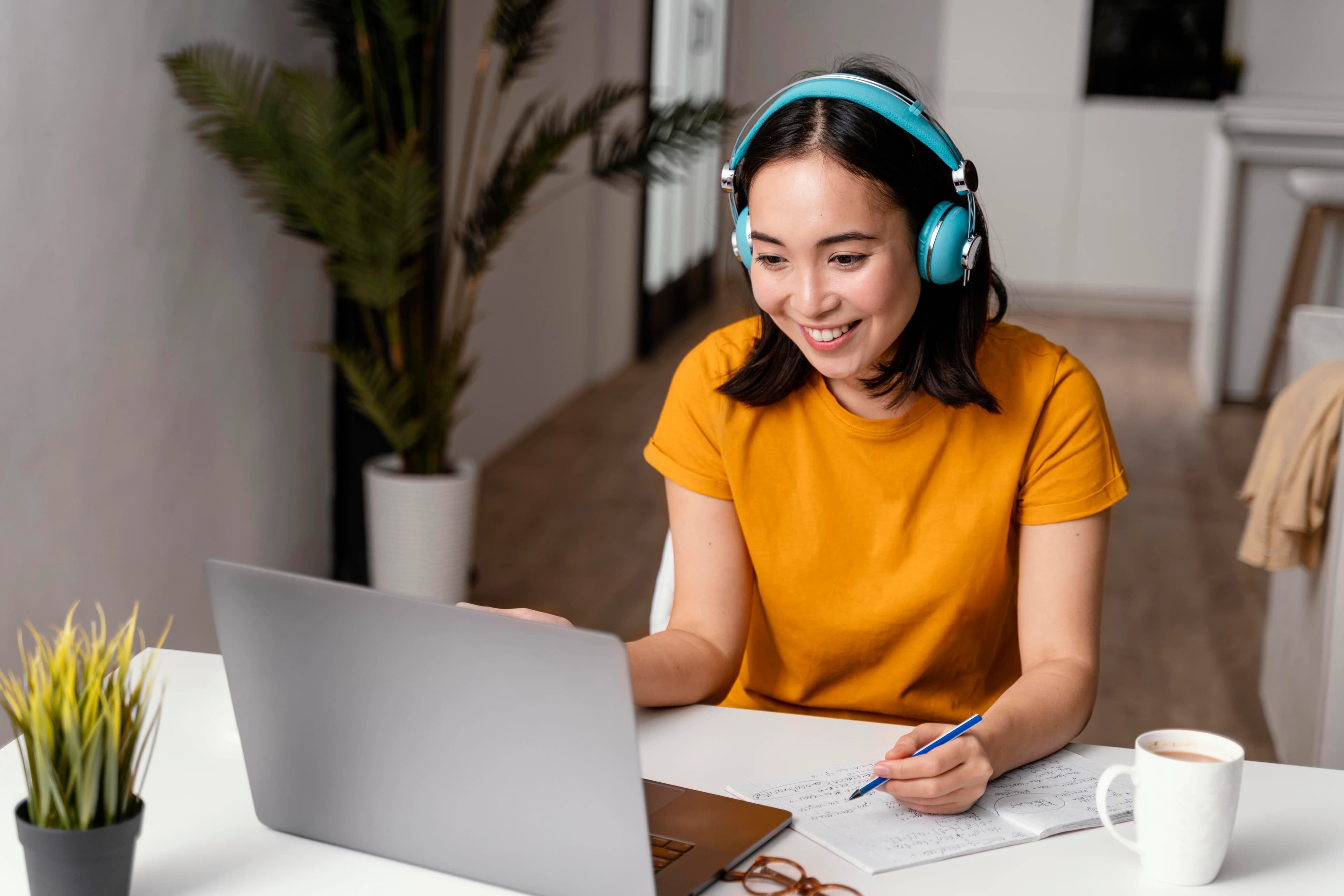 Level 3 Certificate in Social Media for E-Commerce course image